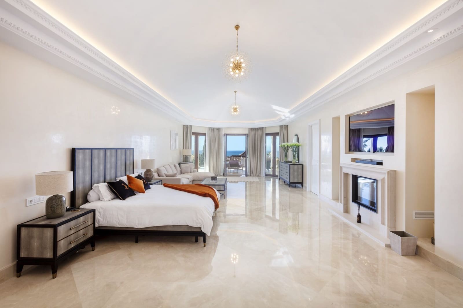 8 quarto Moradia para venda em Golden Mile com piscina garagem - 11 950 000 € (Ref: 8926206)