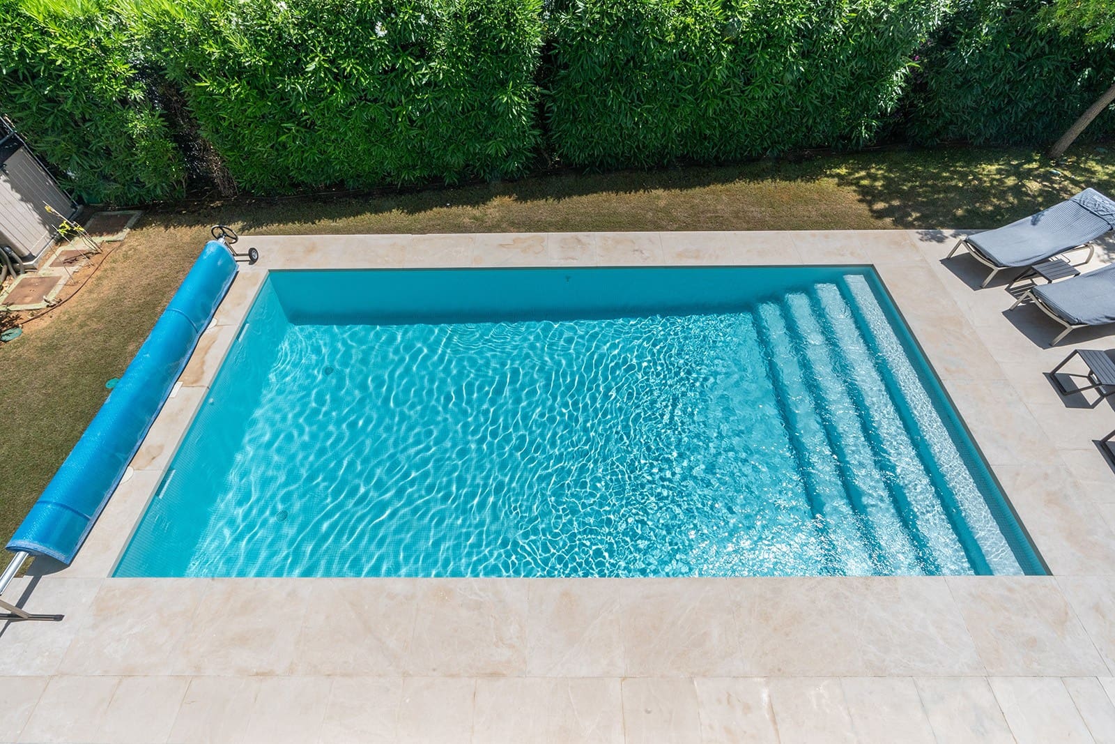 5 soverom Villa til salgs i El Paraiso med svømmebasseng garasje - € 1 995 000 (Ref: 8926209)