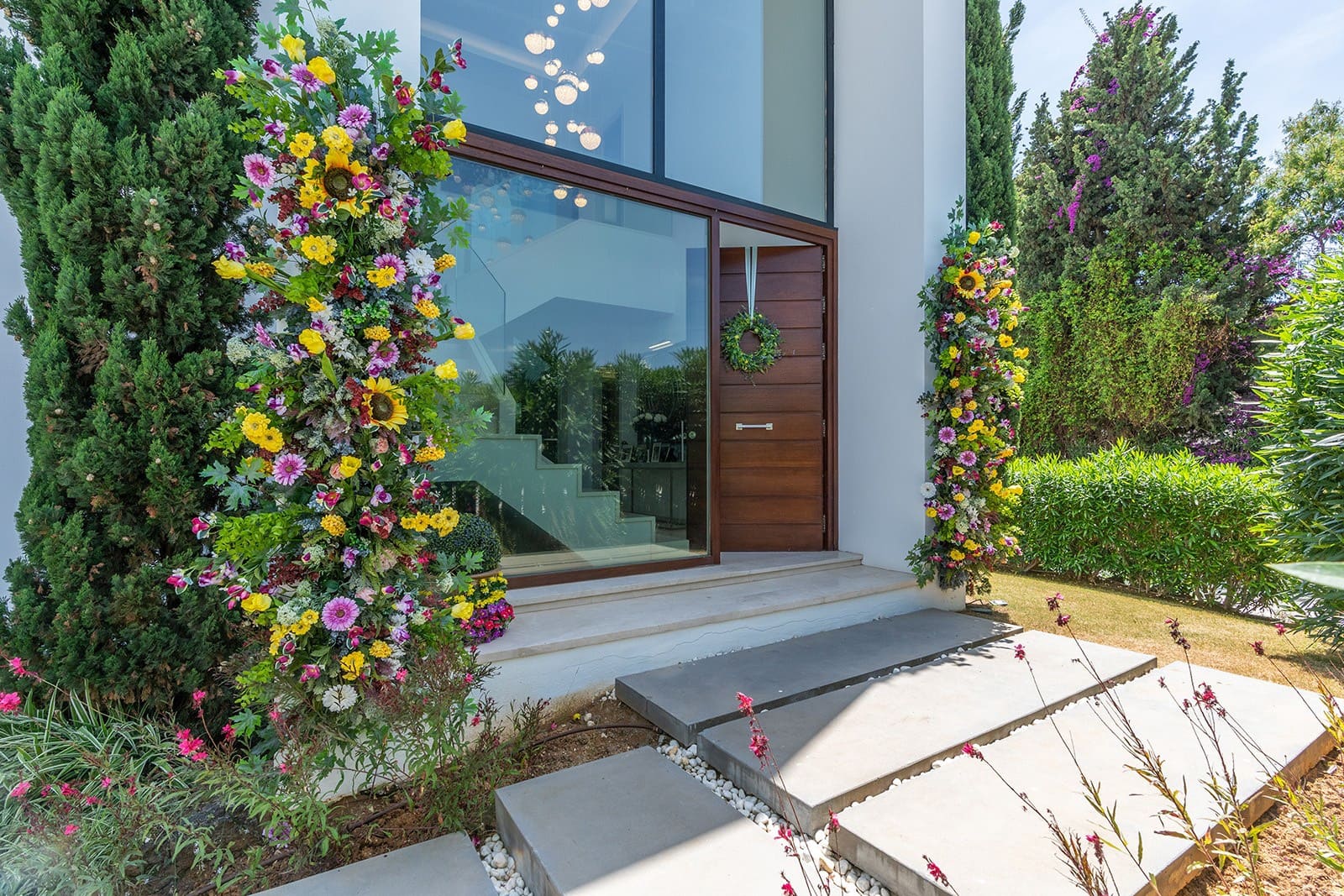 5 soverom Villa til salgs i El Paraiso med svømmebasseng garasje - € 1 995 000 (Ref: 8926209)