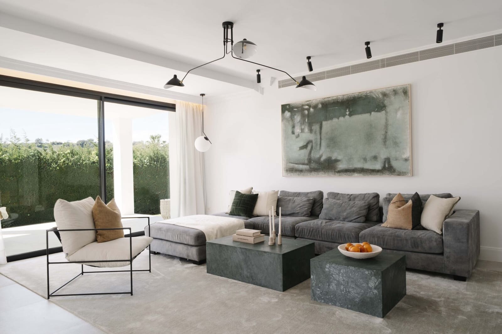 5 bedroom Villa for sale in Nueva Andalucia with pool garage - € 3,495,000 (Ref: 8926210)