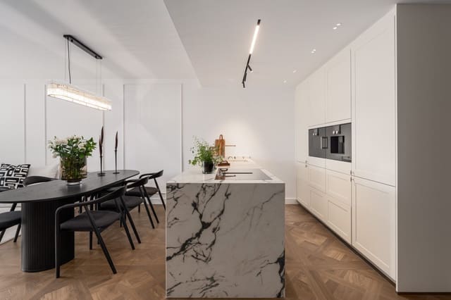 3 Zimmer Apartment zu verkaufen in Golden Mile, Marbella mit Pool Garage - 2.750.000 € (Ref: 8932089)