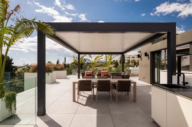 5 soverom Villa til salgs i Golden Mile, Marbella med svømmebasseng garasje - € 11 900 000 (Ref: 8935041)