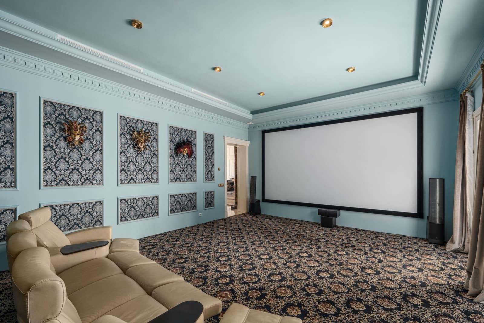 7 sypialnia Willa na sprzedaż w Golden Mile z basenem garażem - 13 000 000 € (Ref: 8937012)