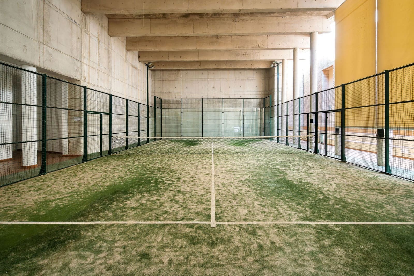 4 bedroom Penthouse for sale in Estepona with pool garage - € 1,195,000 (Ref: 8950612)