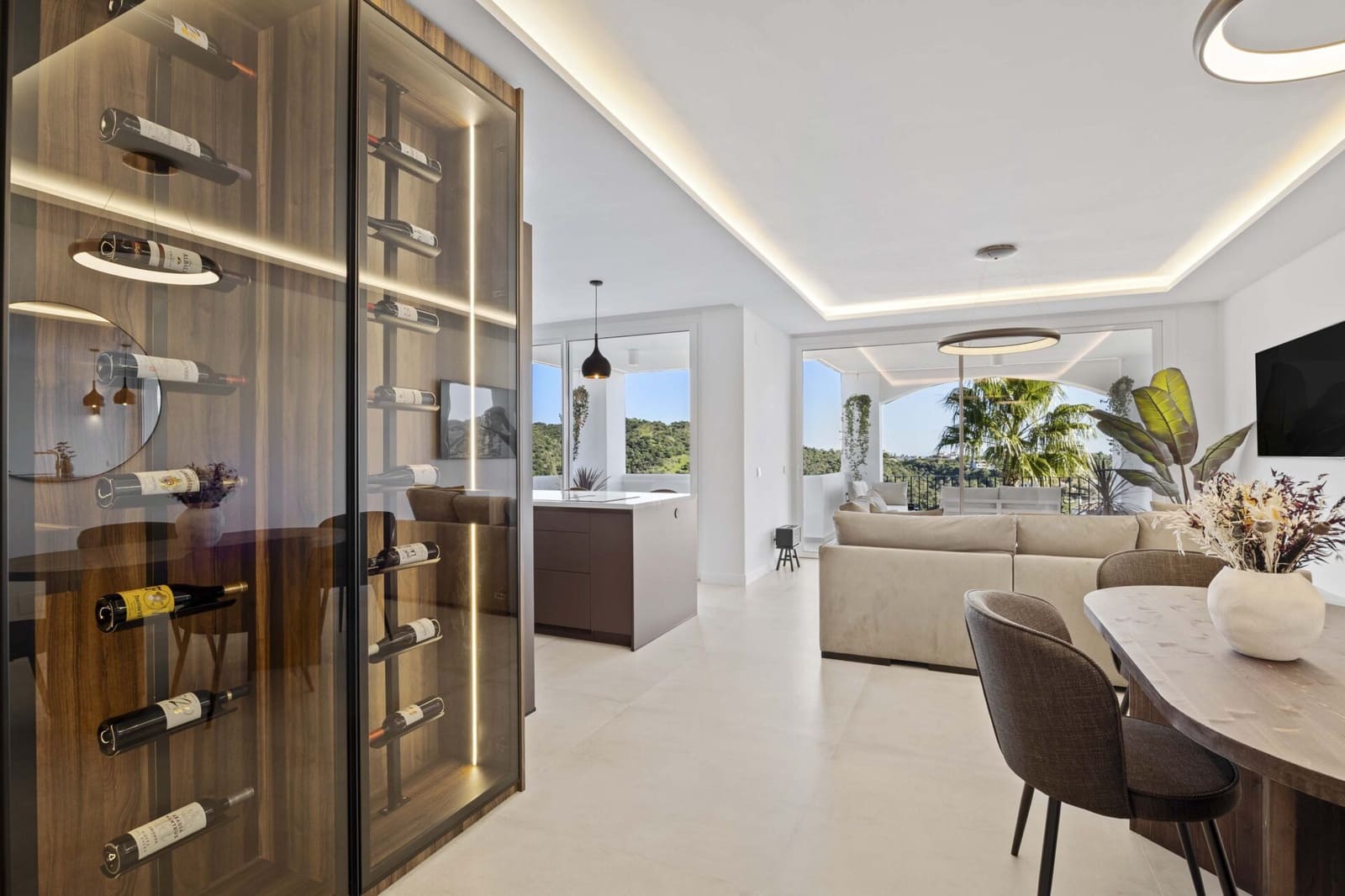 3 bedroom Apartment for sale in La Quinta - € 890,000 (Ref: 8972045)