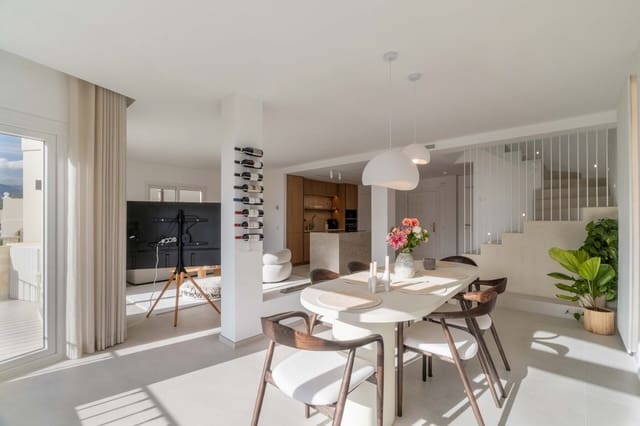 3 soverom Penthouse til salgs i La Quinta, Benahavís med svømmebasseng - € 1 150 000 (Ref: 8979014)