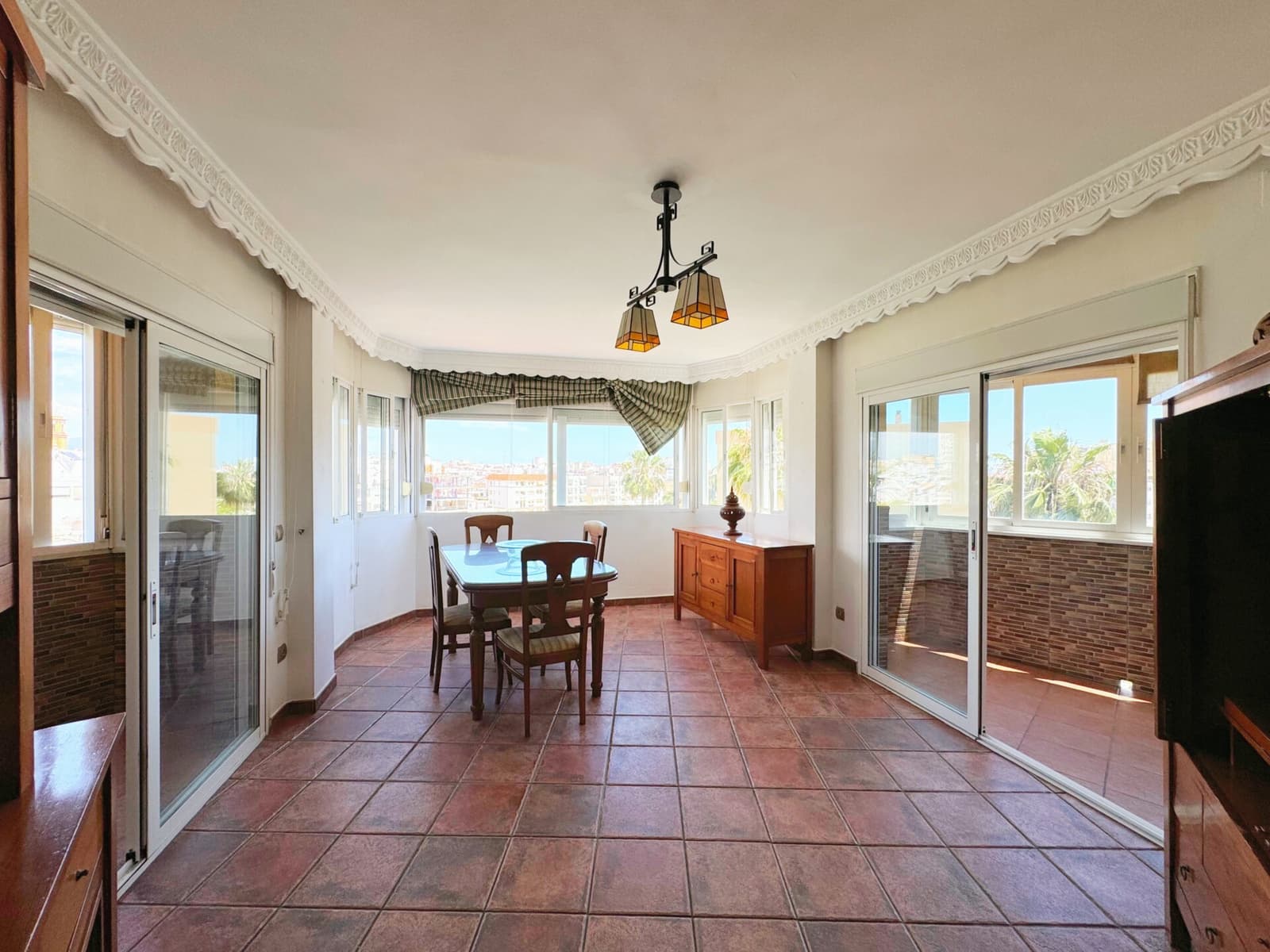 3 bedroom Apartment for sale in Estepona - € 415,000 (Ref: 8985775)