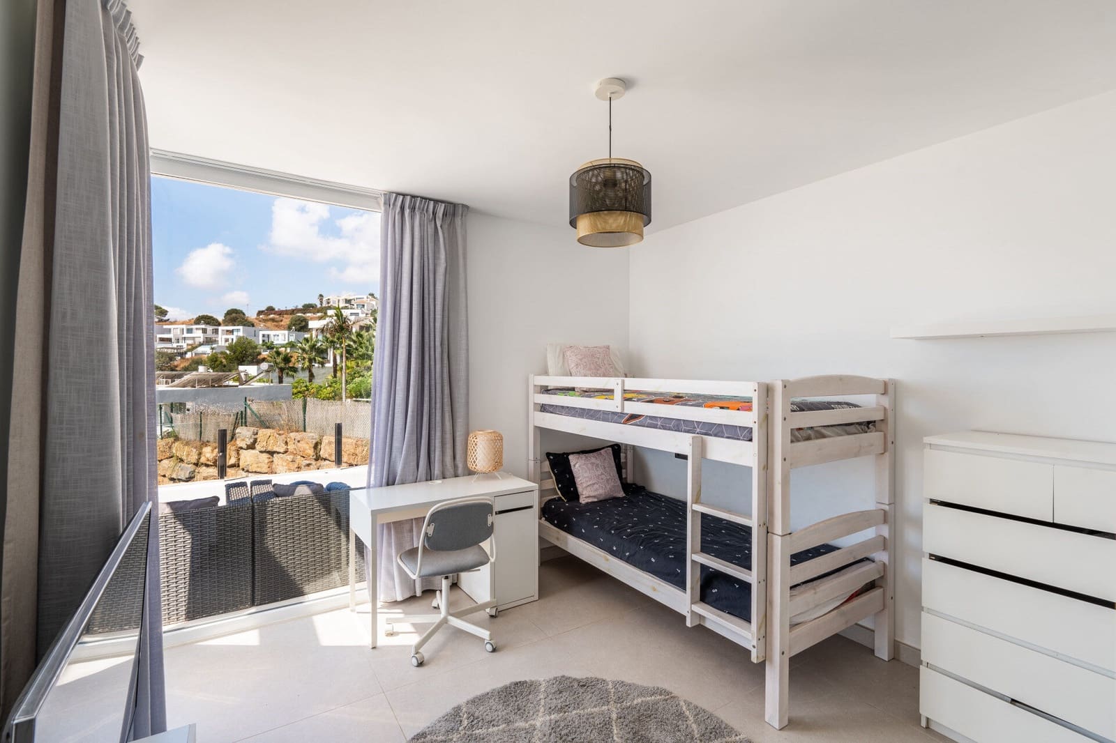 4 soveværelse Villa til salg i Mijas Costa med swimmingpool - € 1.450.000 (Ref: 9003257)