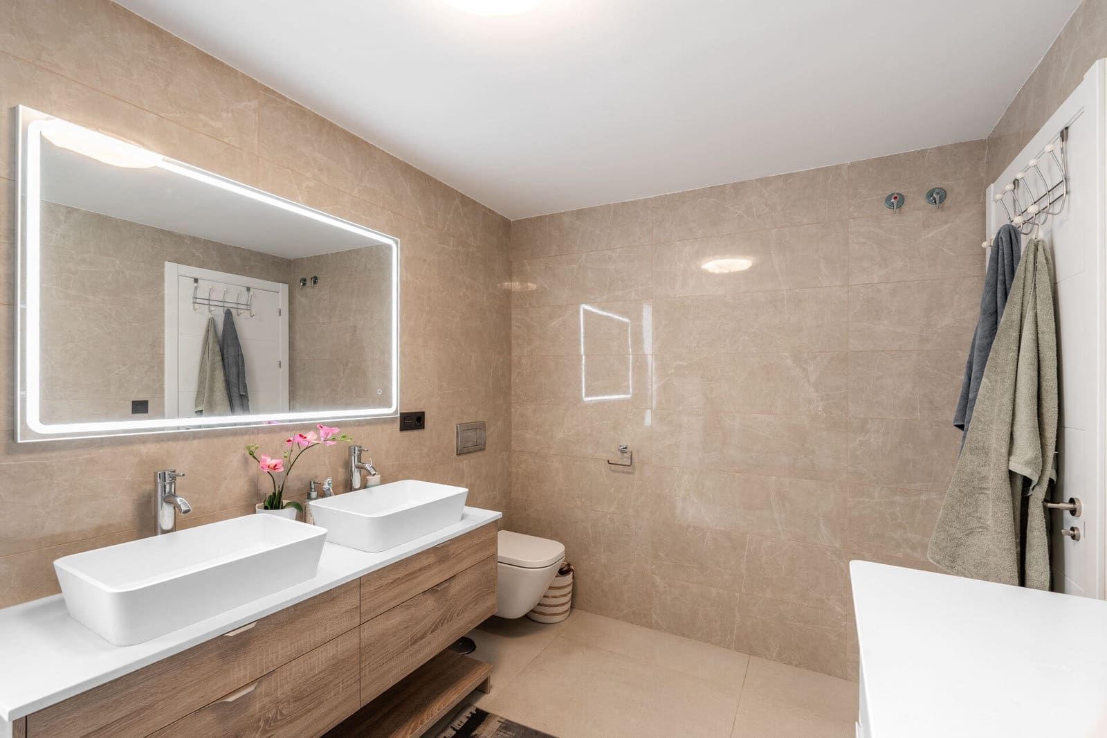 4 soveværelse Villa til salg i Mijas Costa med swimmingpool - € 1.450.000 (Ref: 9003257)