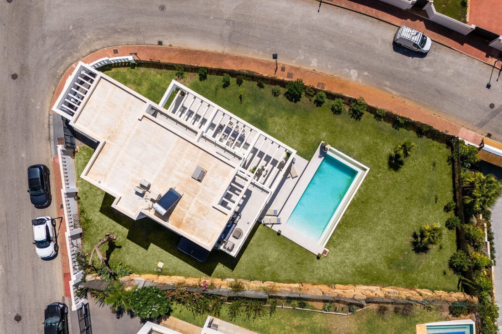 4 soveværelse Villa til salg i Mijas Costa med swimmingpool - € 1.450.000 (Ref: 9003257)