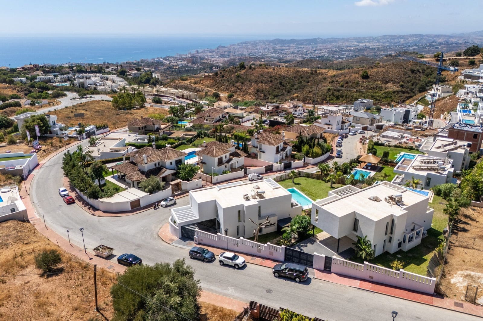 4 soveværelse Villa til salg i Mijas Costa med swimmingpool - € 1.450.000 (Ref: 9003257)