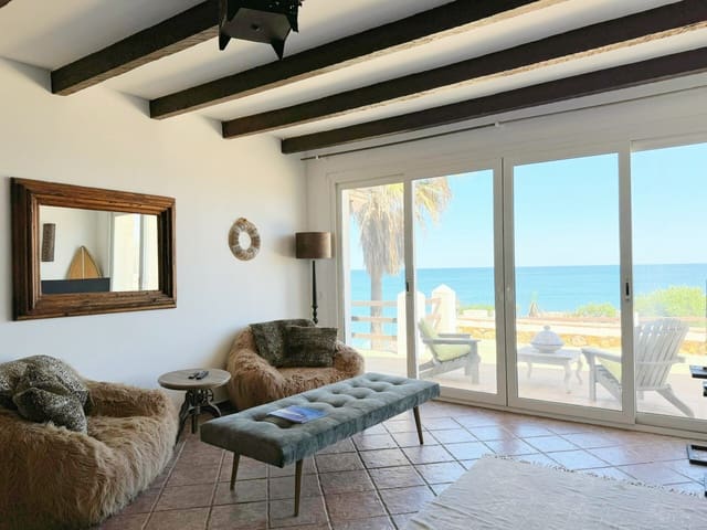 3 camera da letto Villa in vendita in Manilva con piscina - 2.995.000 € (Rif: 9003258)