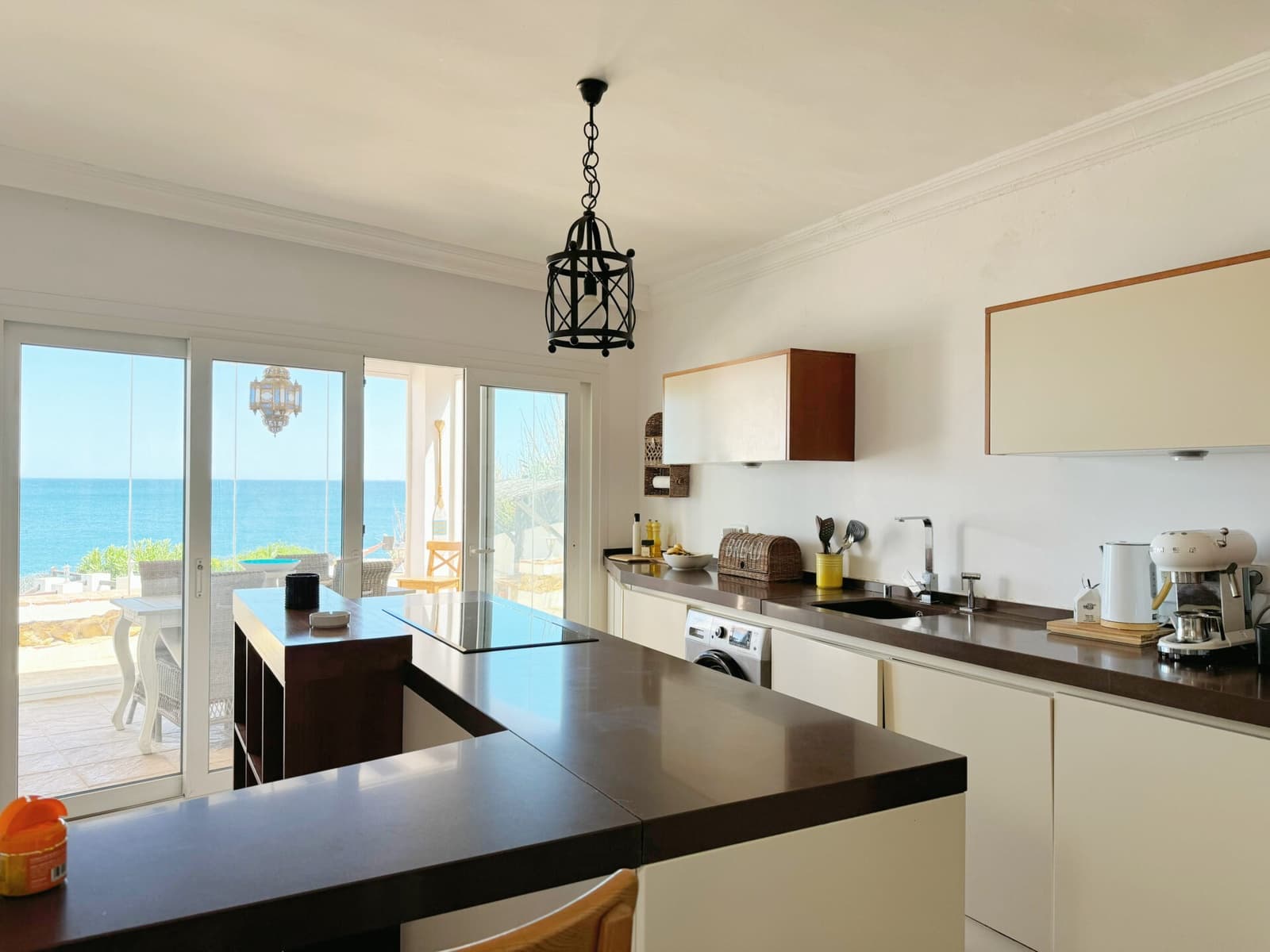 3 soveværelse Villa til salg i Manilva med swimmingpool - € 2.995.000 (Ref: 9003258)