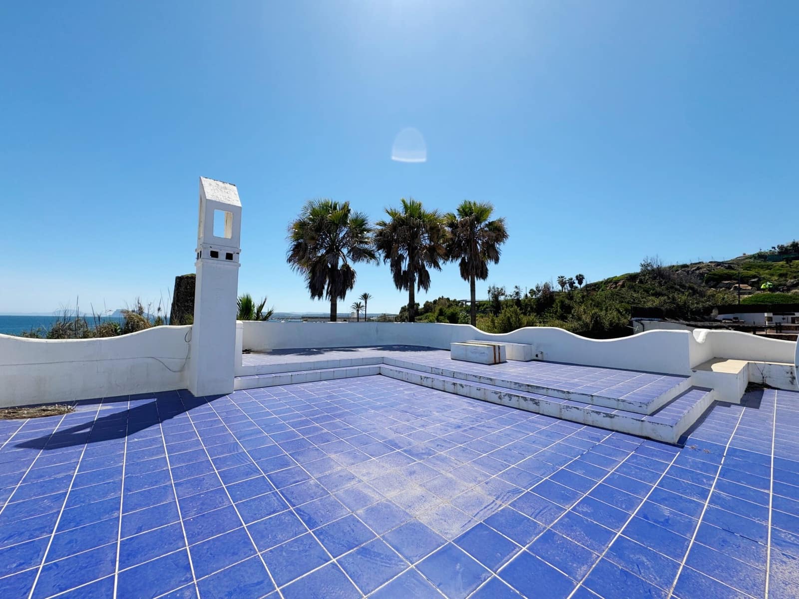 3 soveværelse Villa til salg i Manilva med swimmingpool - € 2.995.000 (Ref: 9003258)