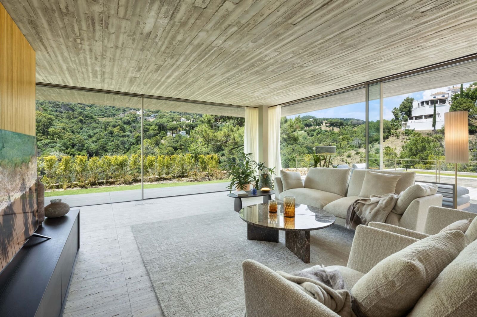 7 soveværelse Villa til salg i El Madronal med swimmingpool garage - € 10.800.000 (Ref: 9005121)