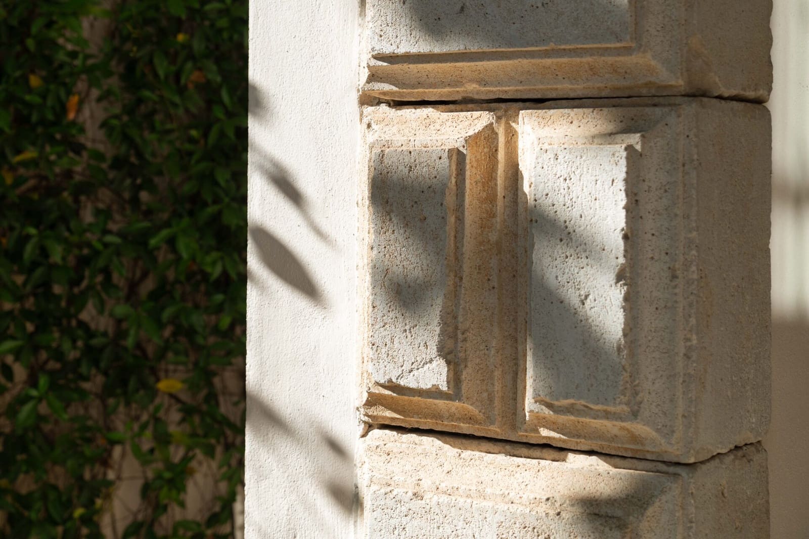 7 soverom Villa til salgs i Los Monteros med svømmebasseng garasje - € 10 955 000 (Ref: 9012144)