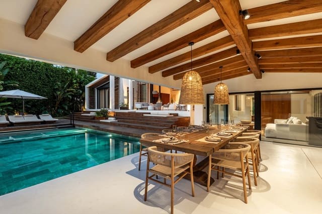 5 quarto Moradia para venda em Nueva Andalucia, Marbella com piscina - 5 895 000 € (Ref: 9034326)