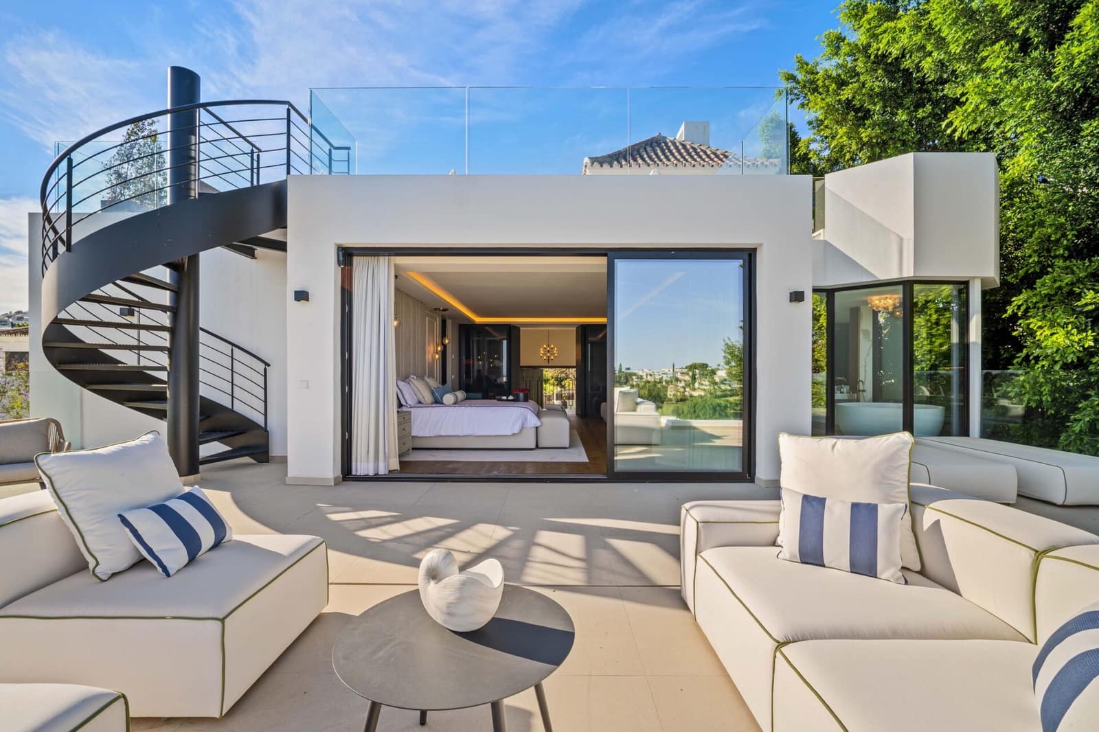 6 bedroom Villa for sale in Nueva Andalucia with pool garage - € 6,850,000 (Ref: 9048615)