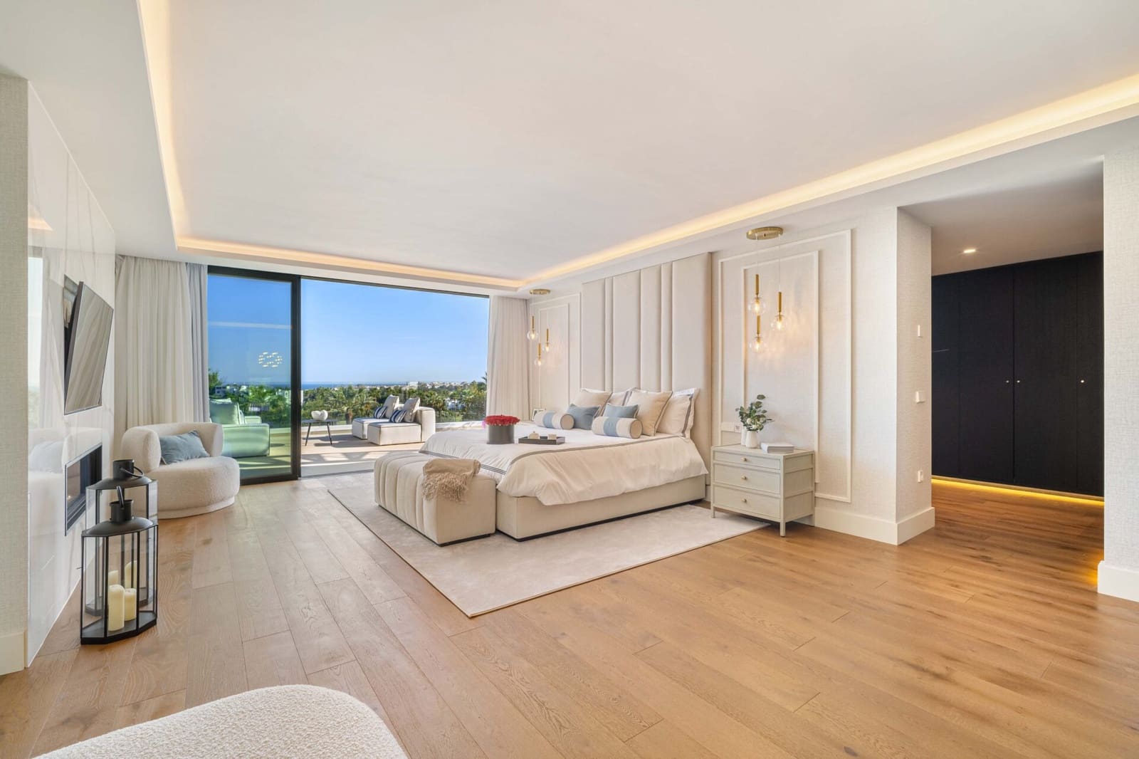 6 bedroom Villa for sale in Nueva Andalucia with pool garage - € 6,850,000 (Ref: 9048615)