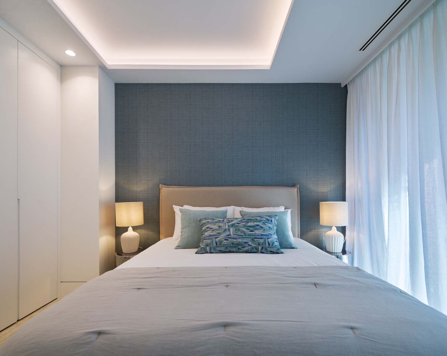 2 bedroom Apartment for sale in New Golden Mile with pool garage - € 995,000 (Ref: 9085132)