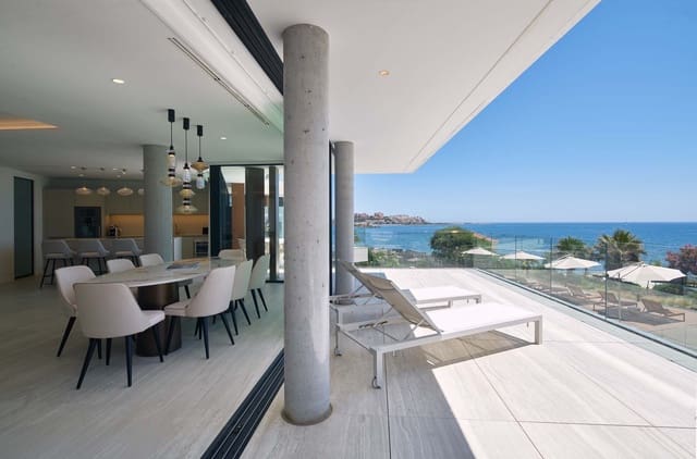 3 bedroom Apartment for sale in New Golden Mile, Estepona with pool garage - € 2,950,000 (Ref: 9085133)