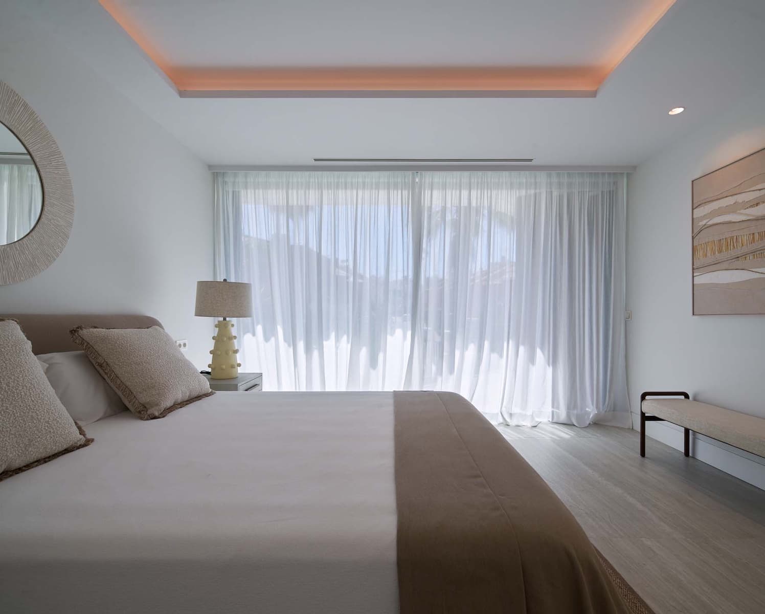 3 bedroom Apartment for sale in New Golden Mile with pool garage - € 2,950,000 (Ref: 9085133)