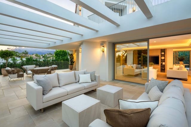 6 soverom Villa til salgs i Golden Mile, Marbella med svømmebasseng garasje - € 8 950 000 (Ref: 9108560)