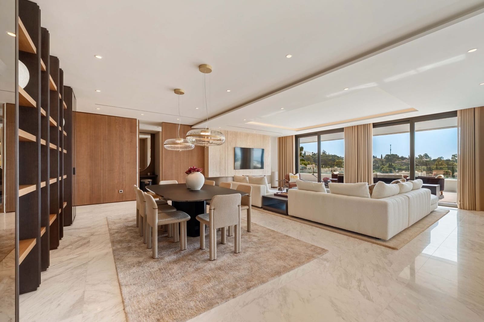 4 soveværelse Penthouse til salg i Golden Mile med swimmingpool garage - € 11.900.000 (Ref: 9110142)