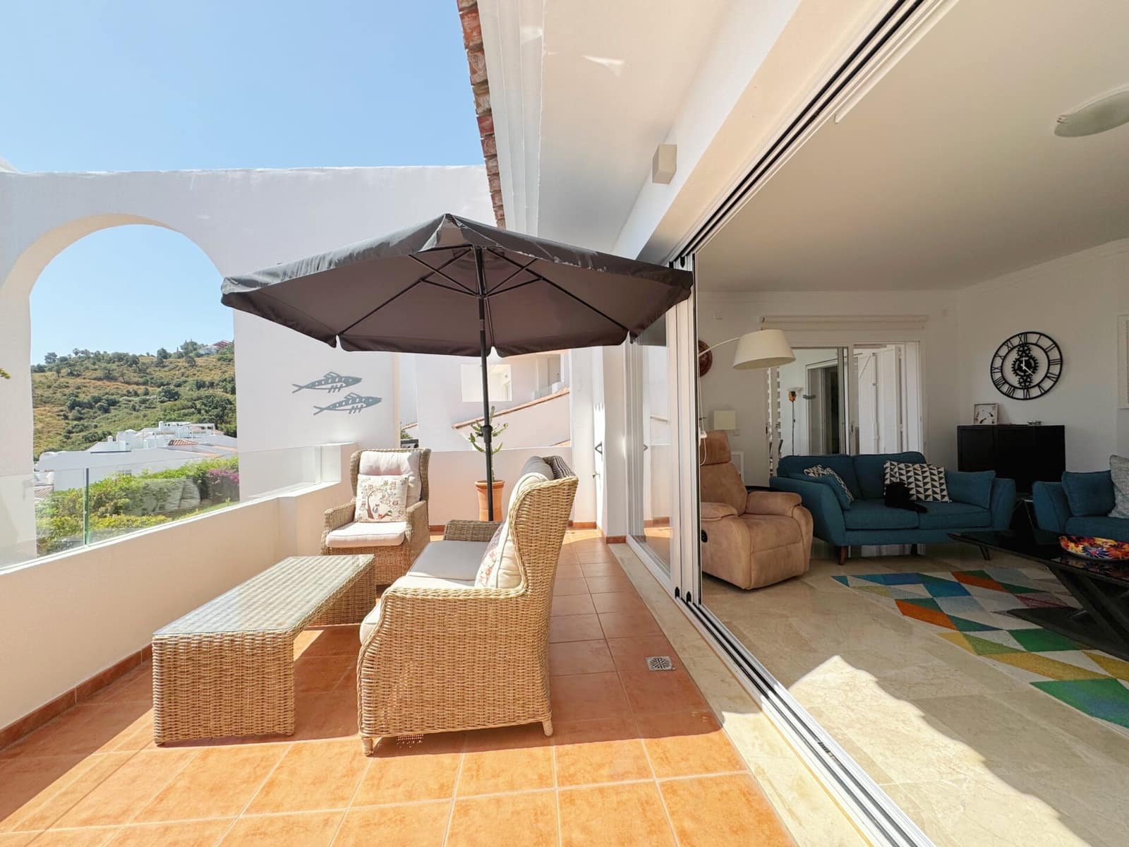 3 sypialnia Apartament na sprzedaż w La Mairena z basenem garażem - 459 000 € (Ref: 9115969)