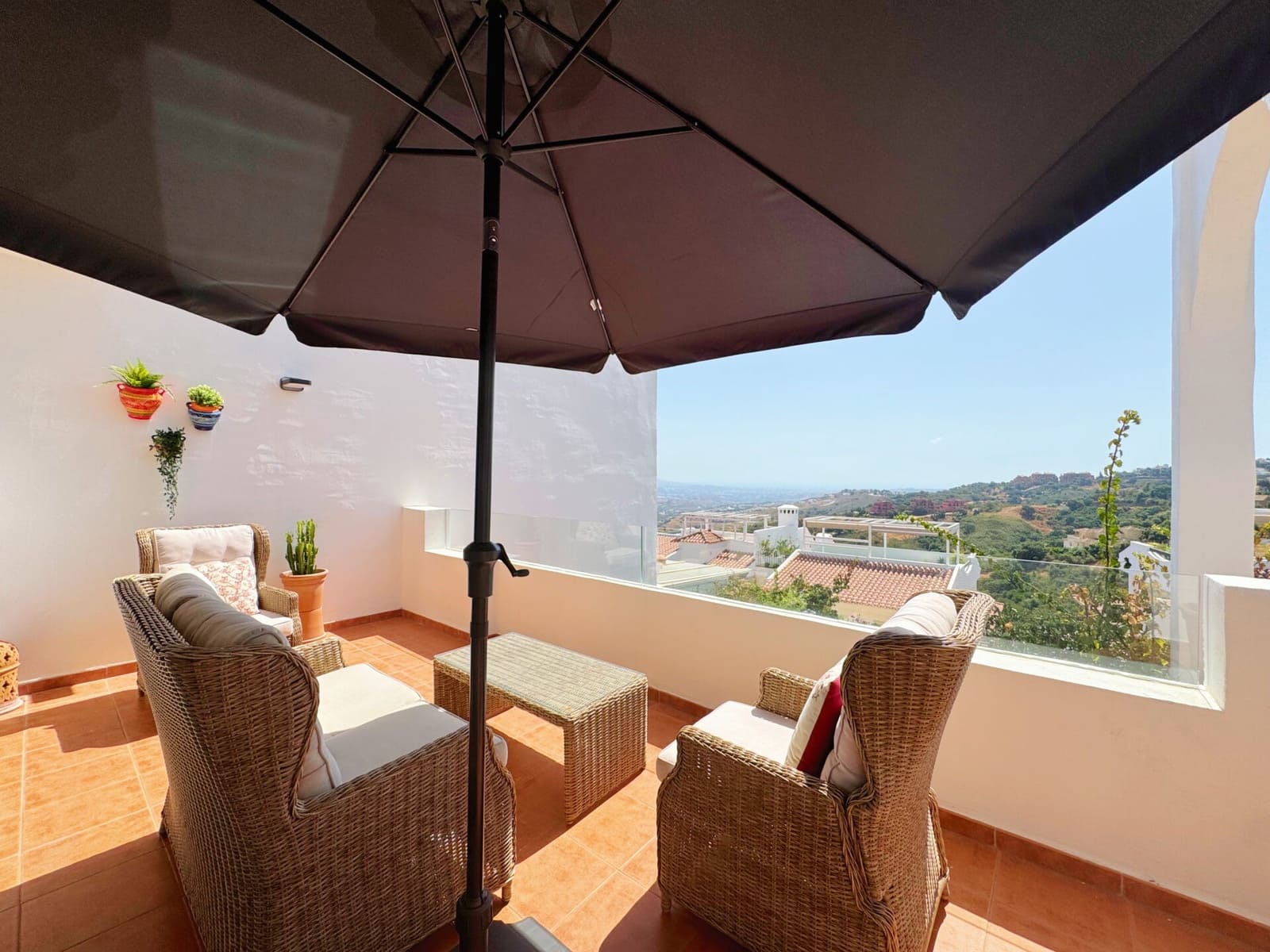 3 sypialnia Apartament na sprzedaż w La Mairena z basenem garażem - 459 000 € (Ref: 9115969)