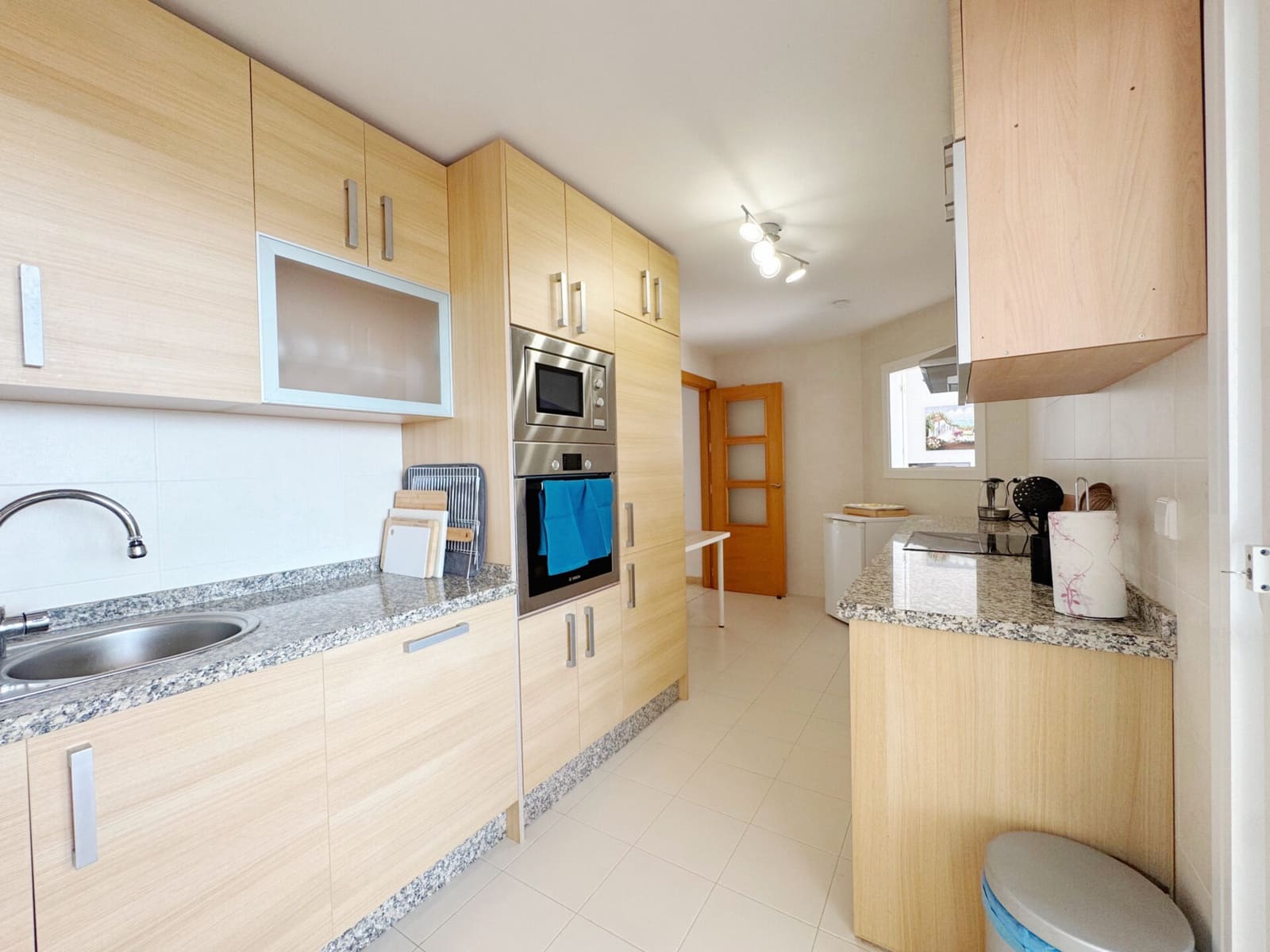 3 sypialnia Apartament na sprzedaż w La Mairena z basenem garażem - 459 000 € (Ref: 9115969)