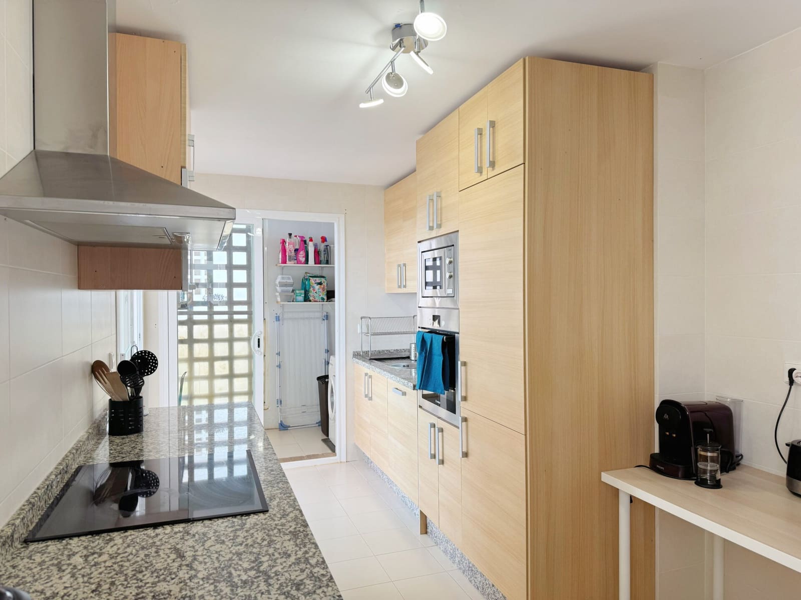 3 sypialnia Apartament na sprzedaż w La Mairena z basenem garażem - 459 000 € (Ref: 9115969)