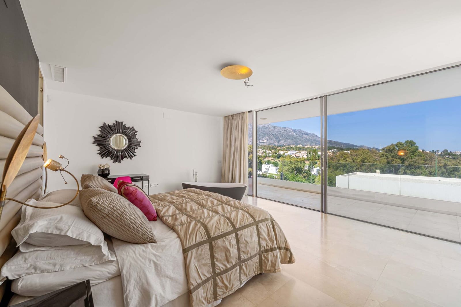 7 bedroom Villa for sale in Nueva Andalucia with pool garage - € 7,950,000 (Ref: 9118621)