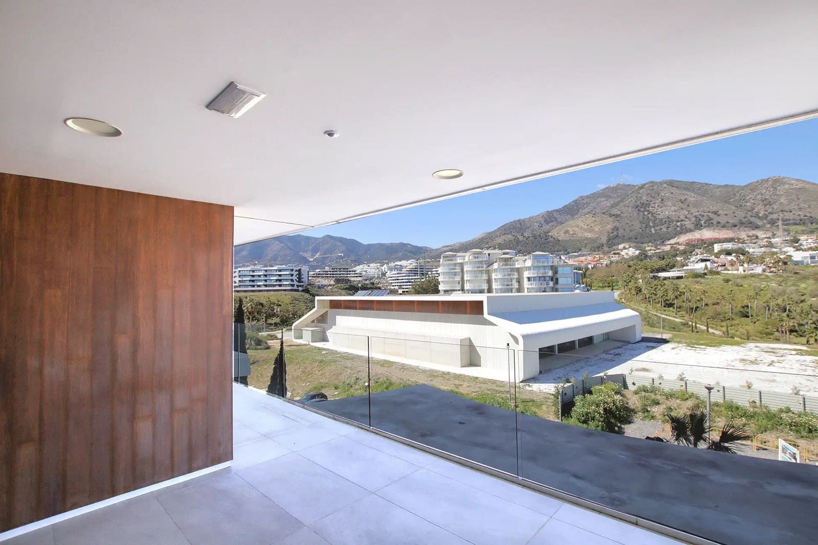 3 soverom Leilighet til salgs i Fuengirola med svømmebasseng garasje - € 749 000 (Ref: 9141499)