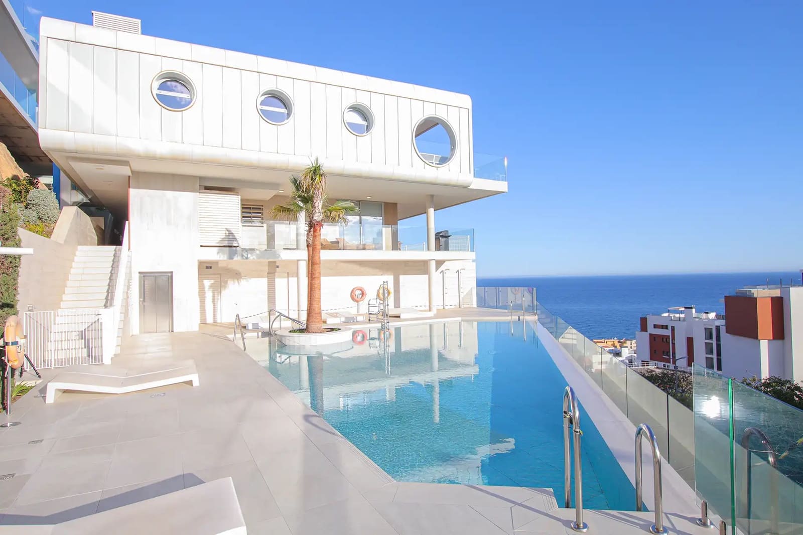 3 soverom Leilighet til salgs i Fuengirola med svømmebasseng garasje - € 749 000 (Ref: 9141499)