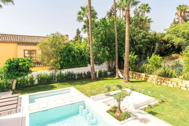 4 sovrum Villa till salu i Nueva Andalucia, Marbella med pool - 3 450 000 € (Ref: 9146963)