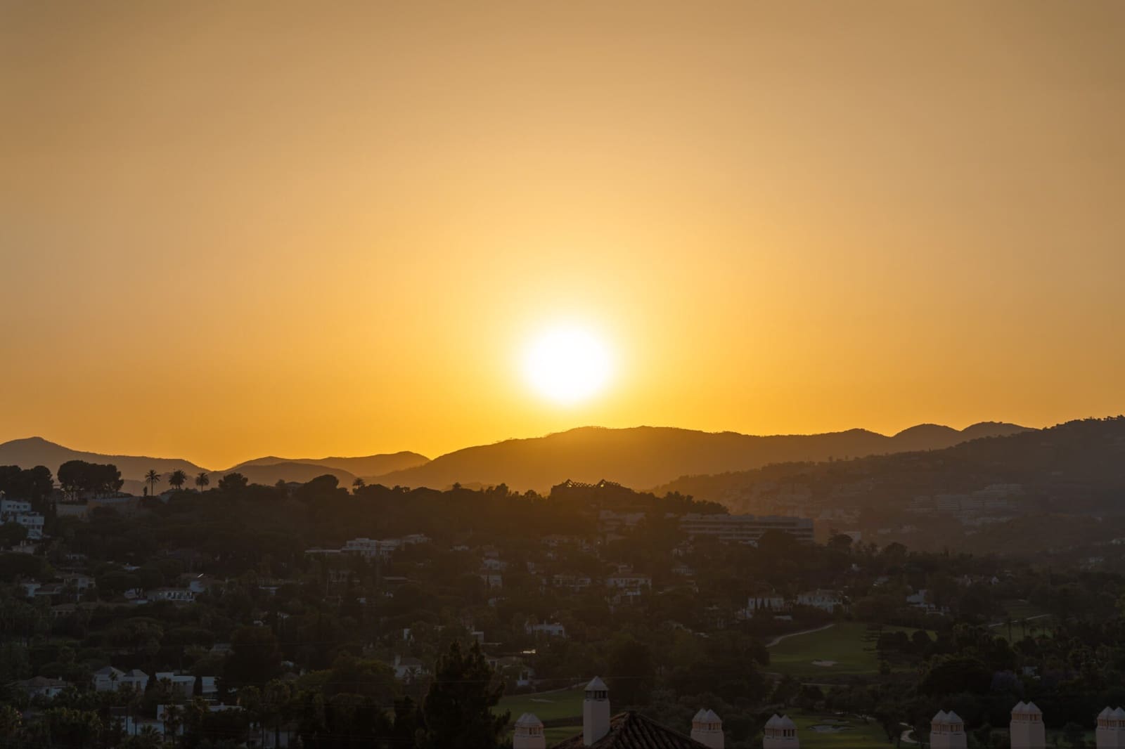 3 soverom Penthouse til salgs i Nueva Andalucia med svømmebasseng - € 950 000 (Ref: 9153815)