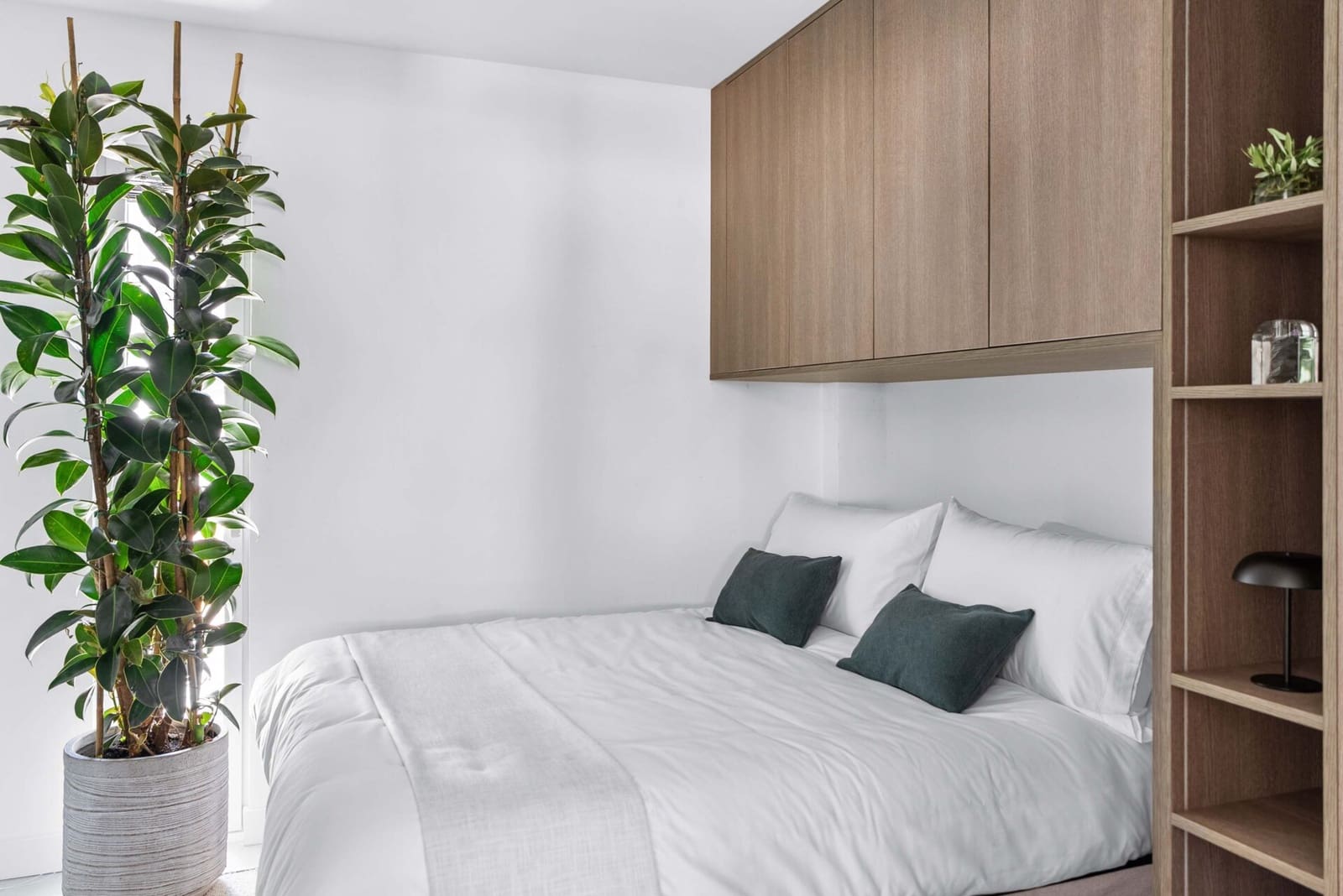 3 sypialnia Dom na sprzedaż w Nueva Andalucia z basenem - 1 495 000 € (Ref: 9159337)