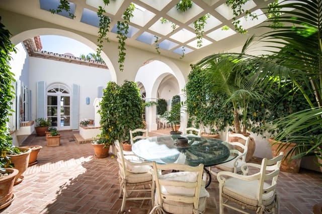 7 soverom Villa til salgs i Golden Mile, Marbella med svømmebasseng - € 13 800 000 (Ref: 9183537)