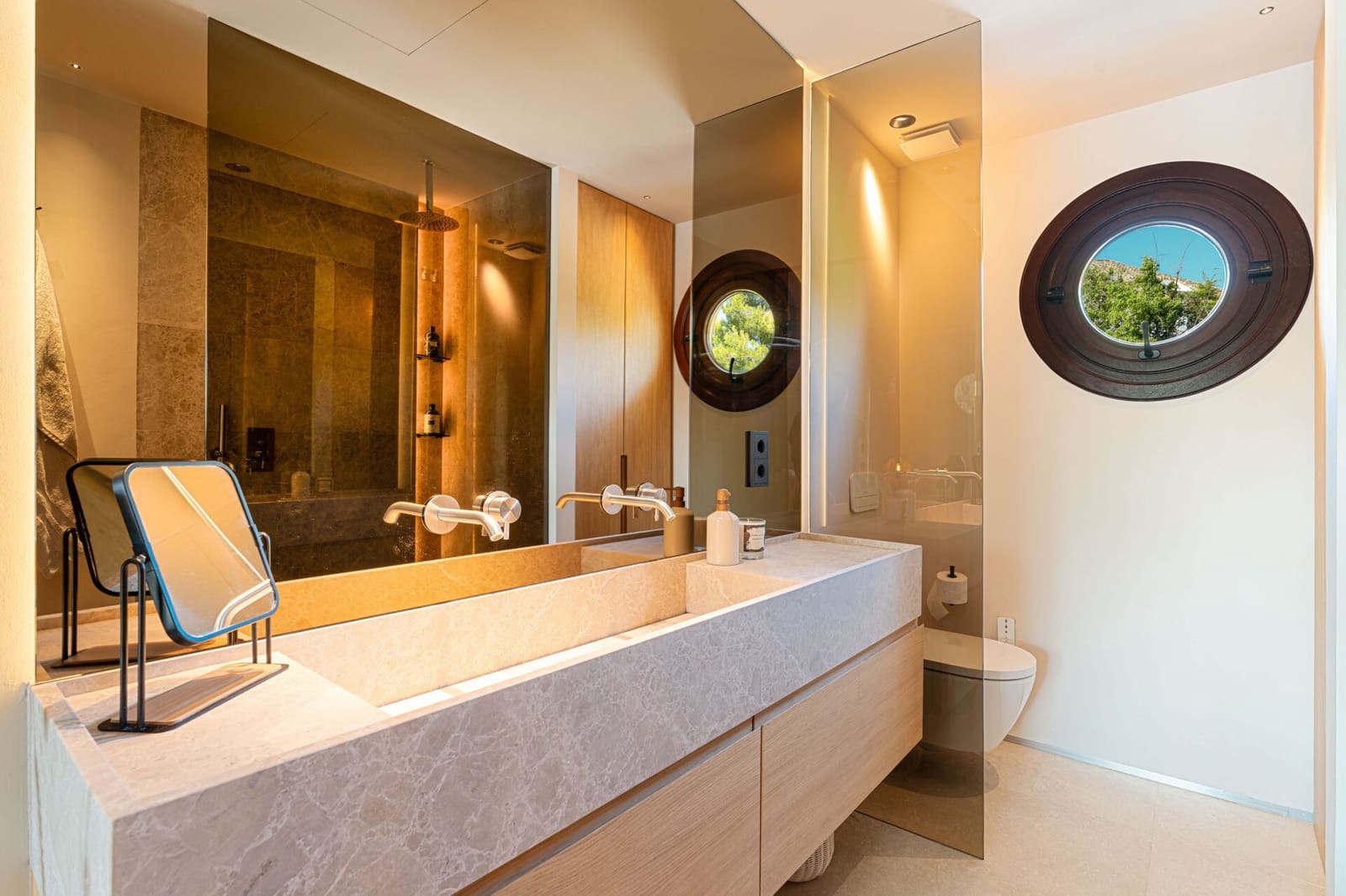 3 bedroom Apartment for sale in Golden Mile with pool - € 2,250,000 (Ref: 9206403)