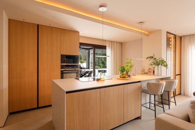 3 Zimmer Apartment zu verkaufen in Golden Mile, Marbella mit Pool - 2.250.000 € (Ref: 9206403)