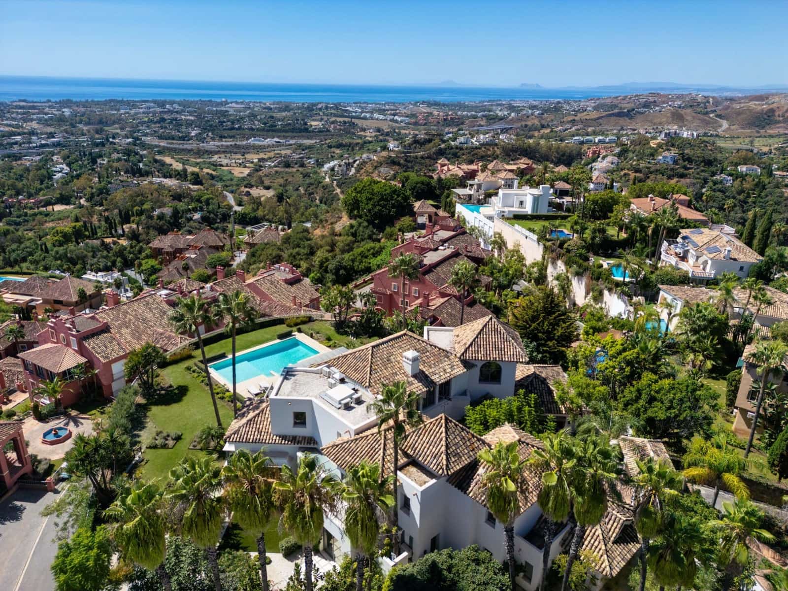 7 soveværelse Villa til salg i Monte Halcones med swimmingpool garage - € 10.800.000 (Ref: 9251975)