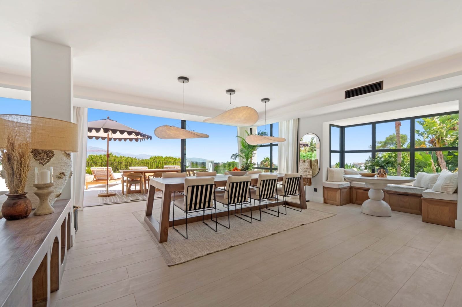 6 bedroom Villa for sale in Nueva Andalucia with pool garage - € 11,950,000 (Ref: 9264224)