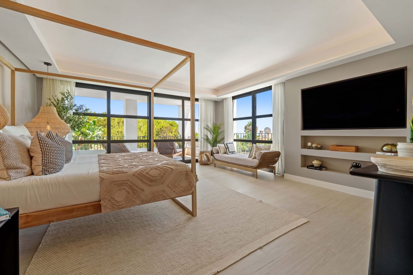 6 bedroom Villa for sale in Nueva Andalucia with pool garage - € 11,950,000 (Ref: 9264224)