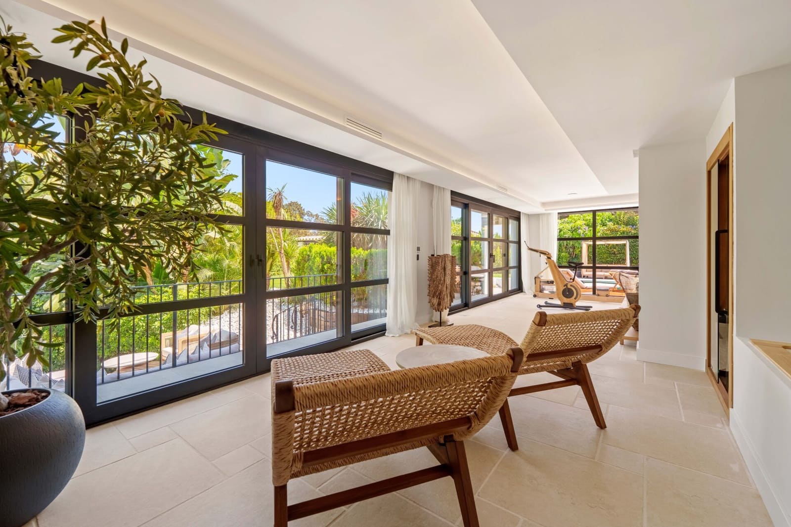 6 bedroom Villa for sale in Nueva Andalucia with pool garage - € 11,950,000 (Ref: 9264224)