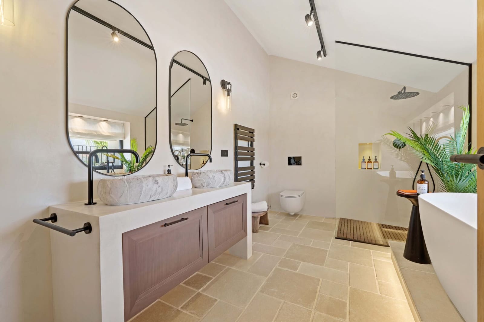 6 bedroom Villa for sale in Nueva Andalucia with pool garage - € 11,950,000 (Ref: 9264224)