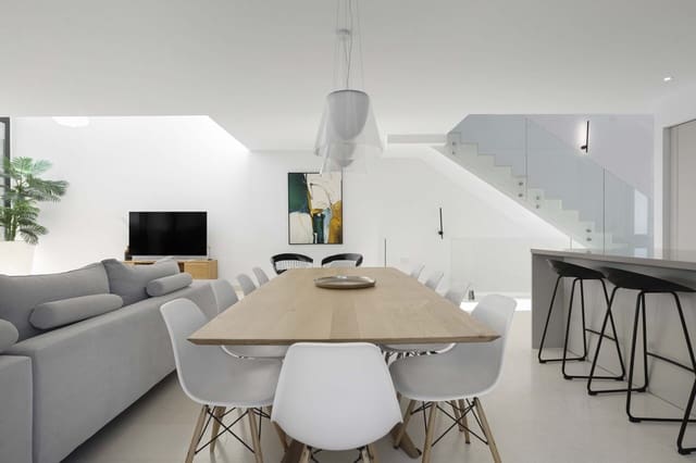 5 sypialnia Willa na sprzedaż w Cabopino, Marbella z basenem - 1 495 000 € (Ref: 9296721)