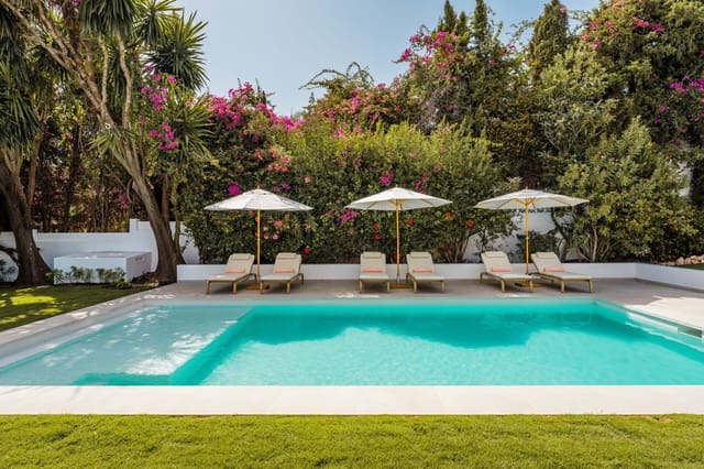 4 makuuhuone Huvila myytävänä paikassa Golden Mile, Marbella mukana uima-altaan 
autotalli - 3 850 000 € (Ref: 9303277)