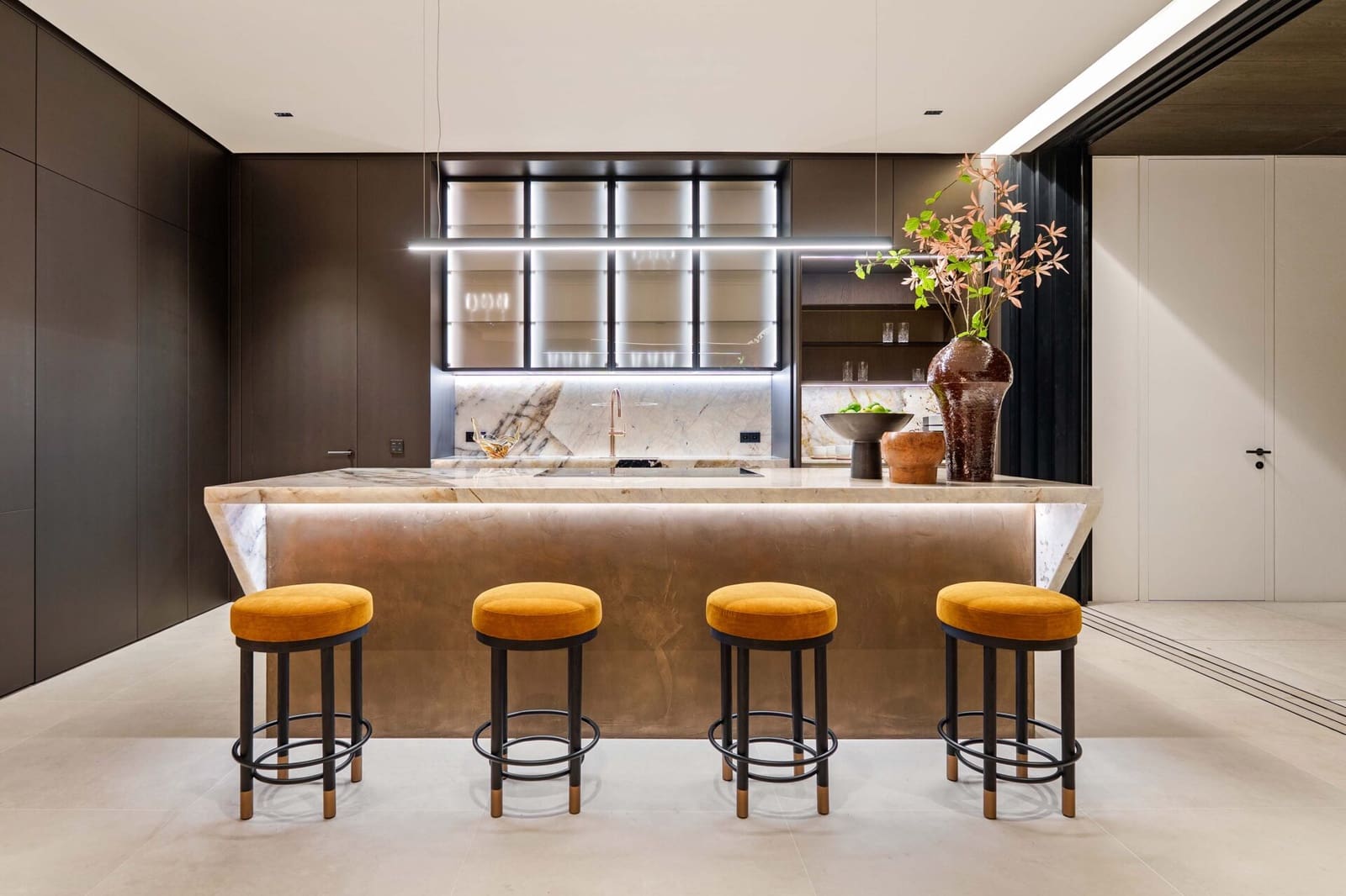 8 bedroom Villa for sale in Benahavis with pool garage - € 21,500,000 (Ref: 9303281)