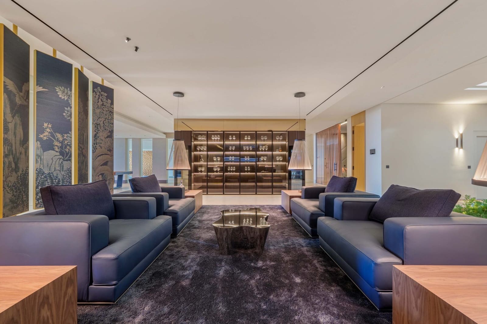 8 bedroom Villa for sale in Benahavis with pool garage - € 21,500,000 (Ref: 9303281)